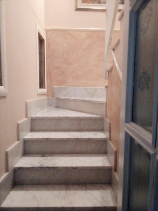 02-08-2019_29Escaleras subida3.jpg